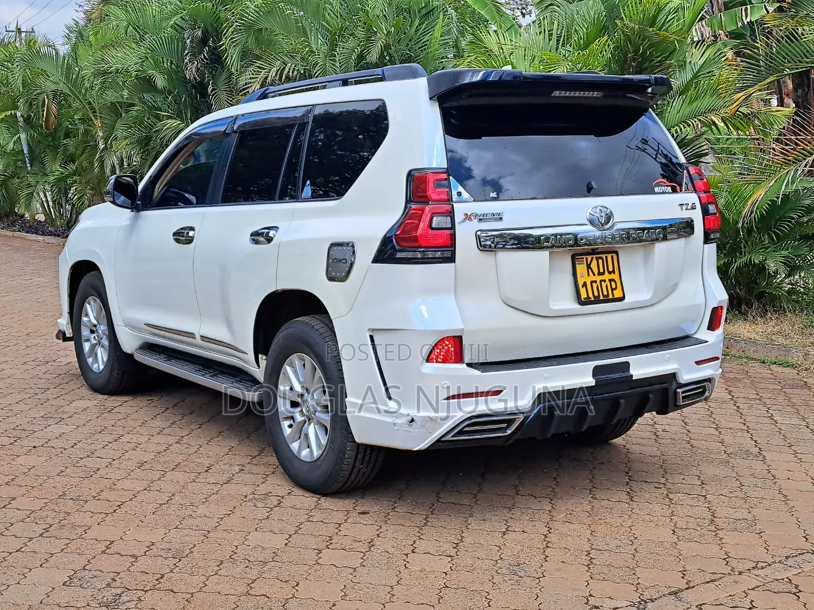Toyota Land Cruiser Prado 2.8 D-4D 2015 White