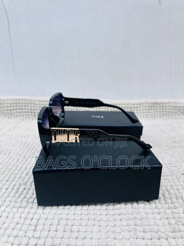 Designer Sunglasses - thumbnail 16