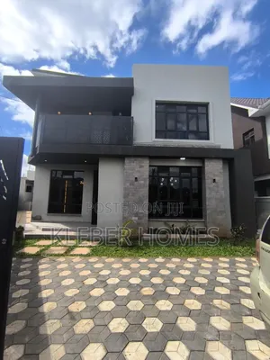 4bdrm Mansion in Membley for sale