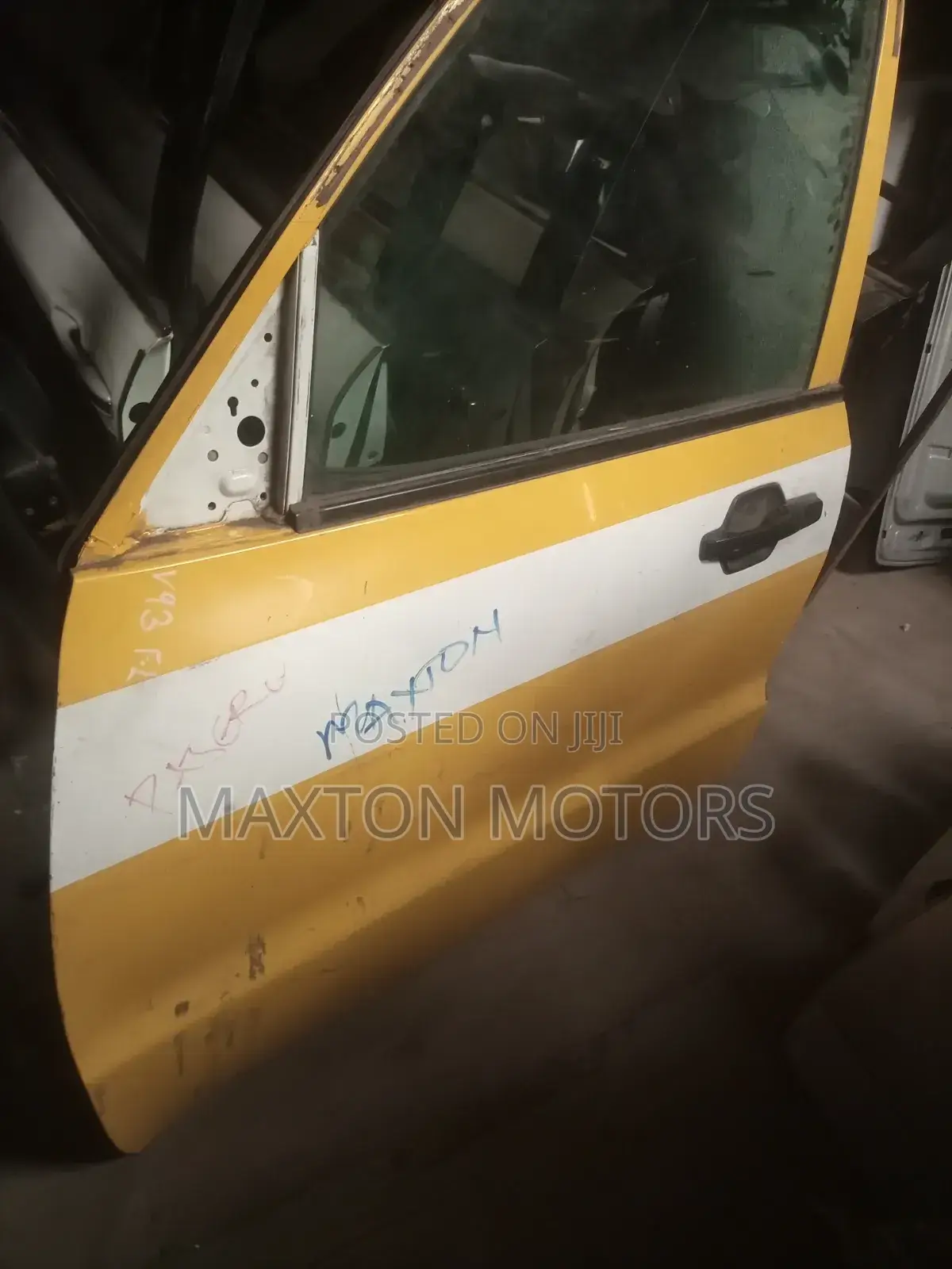 Pajero Shogun V93 Front Door Without Moulding