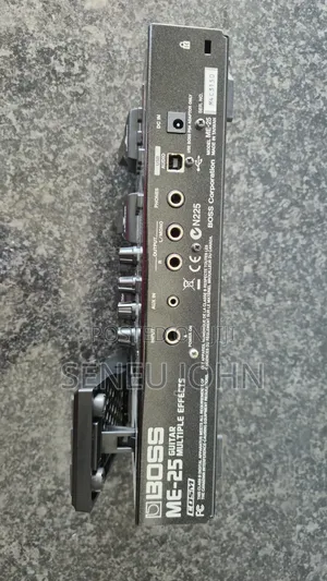 Boss Me25 Guitar Effects Pedal