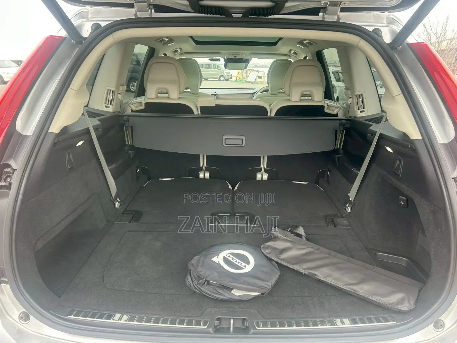 Volvo XC90 2019 Silver