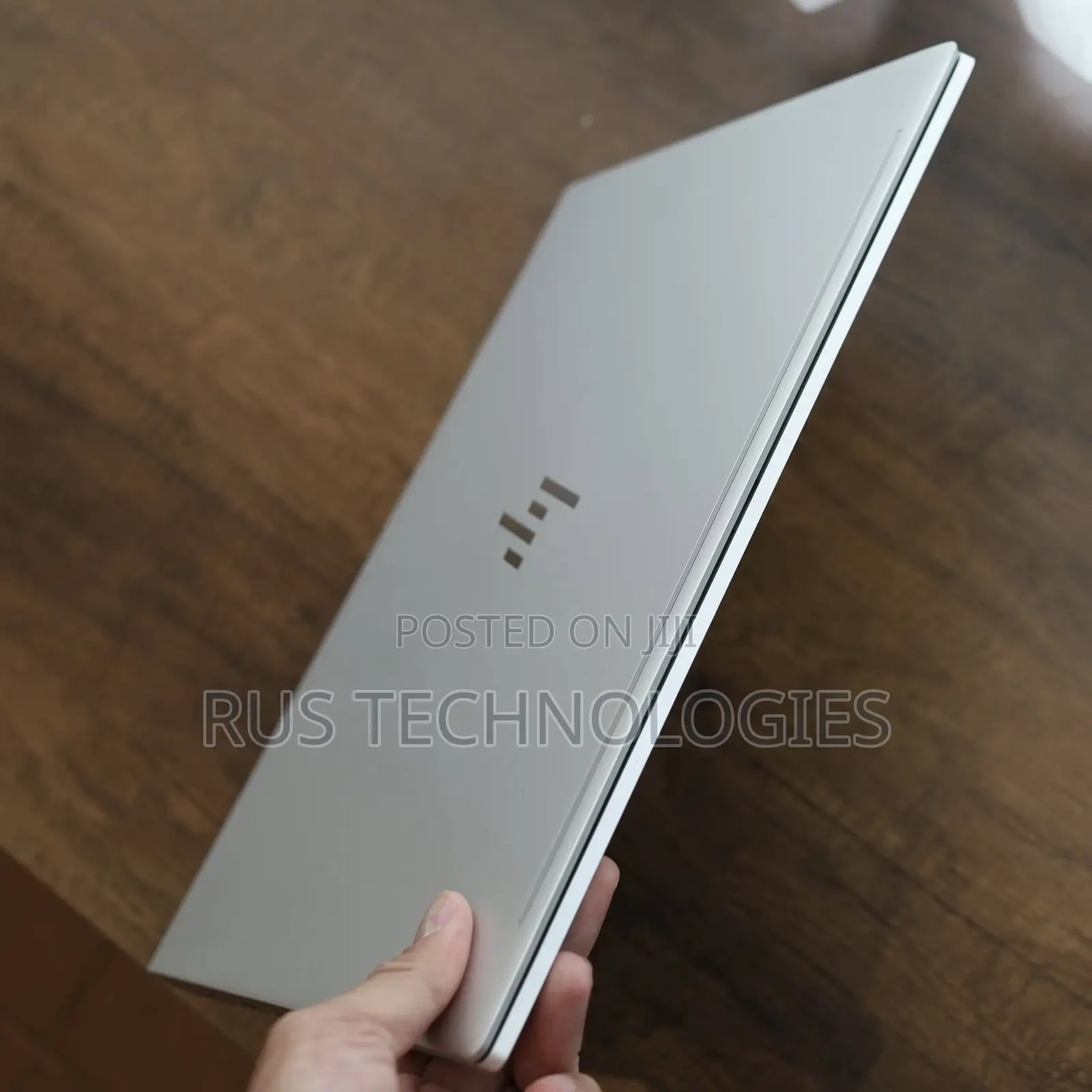 New Laptop HP EliteBook 640 G10 16GB Intel Core i7 SSD 512GB