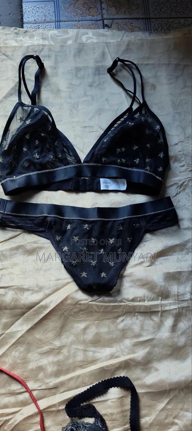 Red and Black Fancy Bras - thumbnail 2