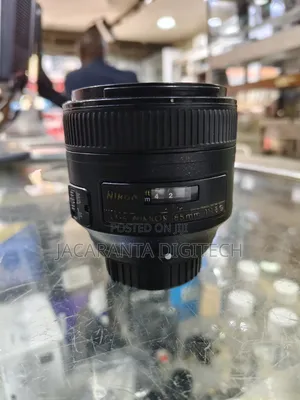 Nikon Af-S Nikkor 85mm F/1.8g Lens