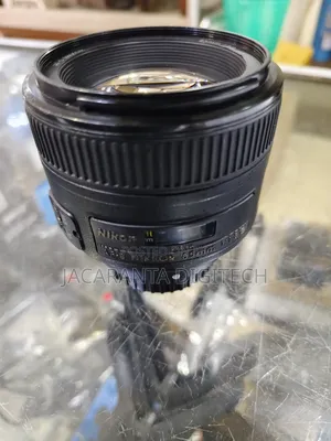 Nikon Af-S Nikkor 85mm F/1.8g Lens