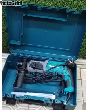 Makita Rotary Hammer 800w