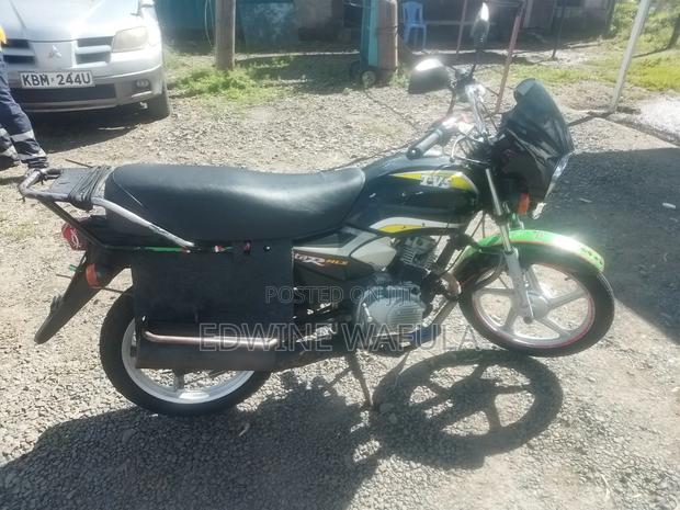 TVS HLX Plus ES 2020 Black