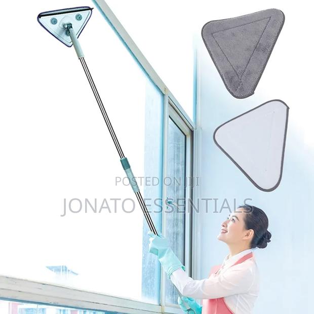 360° Rotating Triangle Mop for Wall, Ceiling Window Cleaning - main view
