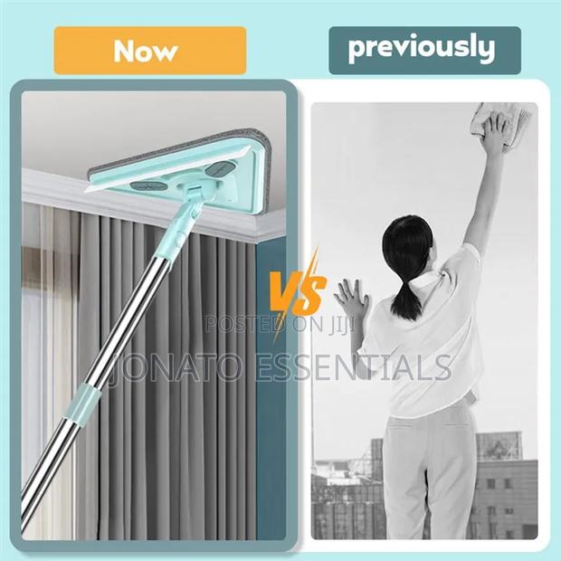 360° Rotating Triangle Mop for Wall, Ceiling Window Cleaning - thumbnail 2