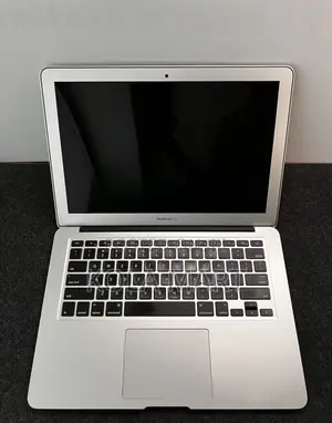 Laptop Apple MacBook Air 2017 8GB Intel Core i5 SSD 256GB