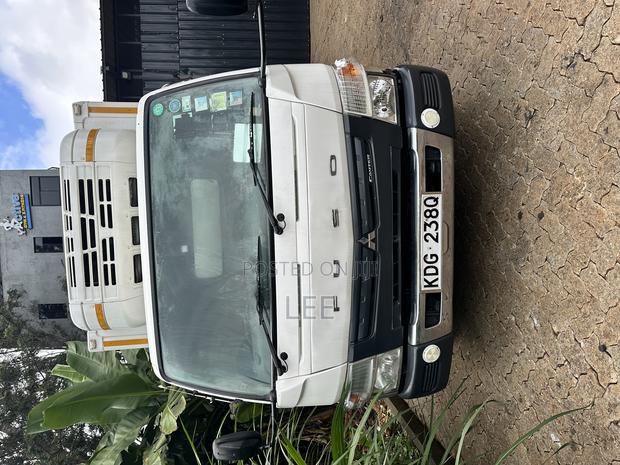 Refrigerated Fuso Canter - main view
