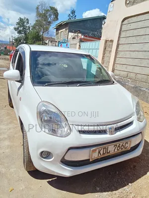 Toyota Passo 2016 White