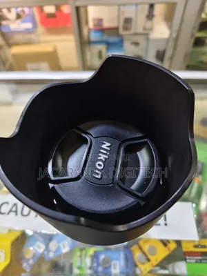 Nikon Af-S Nikkor 24-70mm F/2.8g Ed Lens