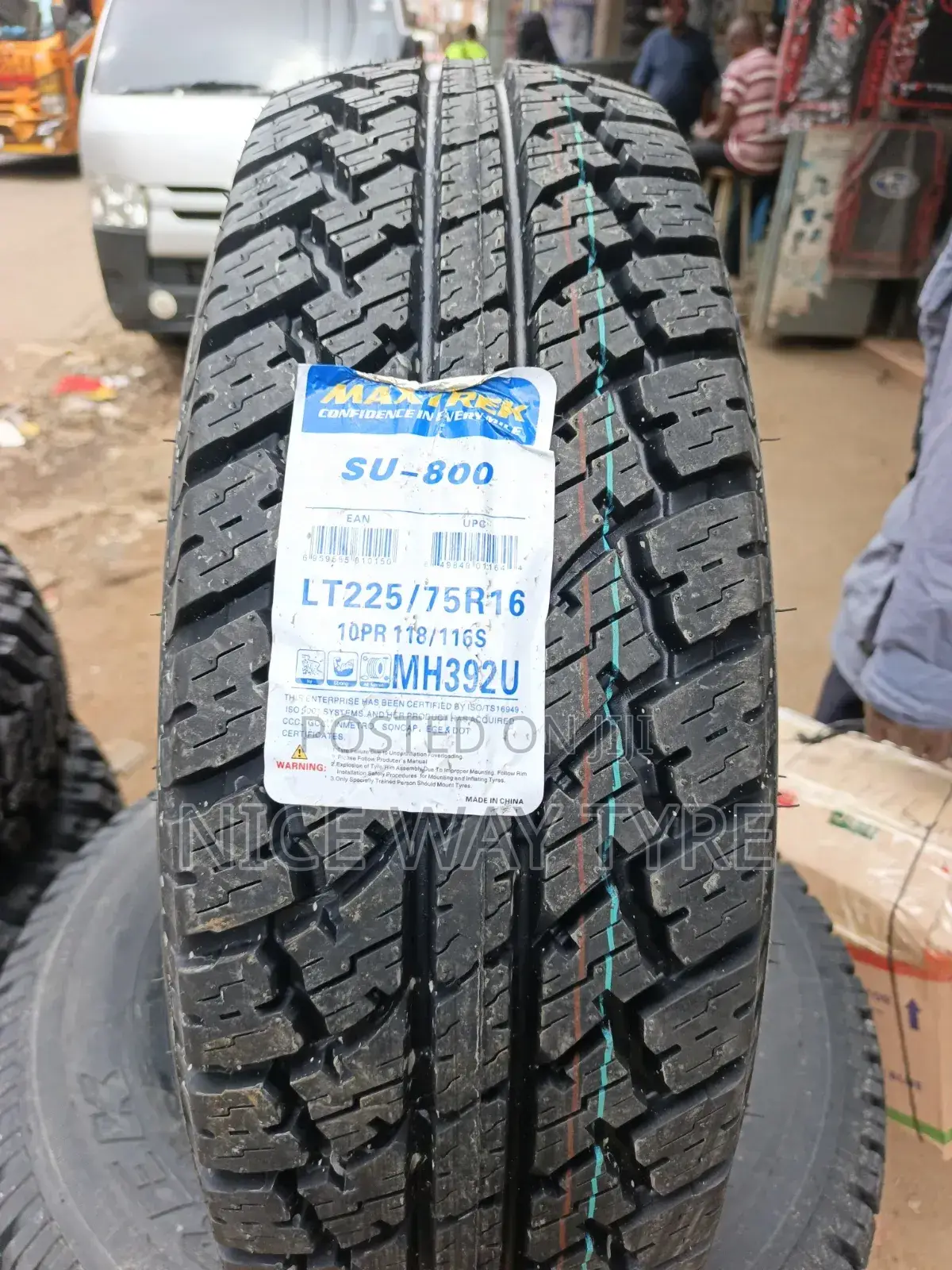 225/75r16 Maxtrek