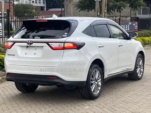 Toyota Harrier 2019 White