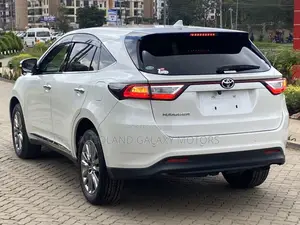 Toyota Harrier 2019 White