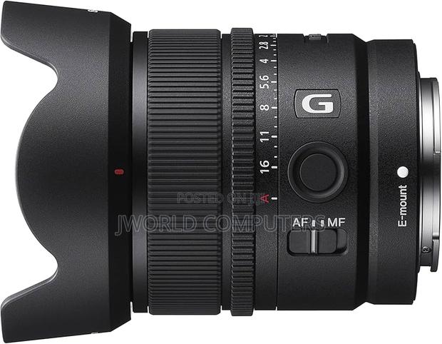Sony E15mm F1.4g - main view