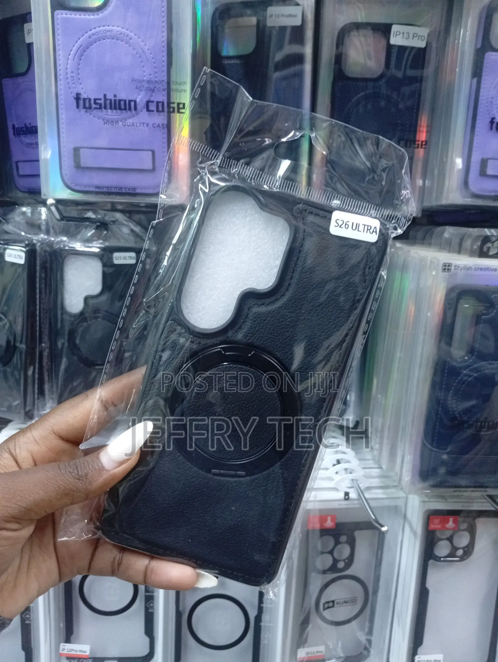 A Samsung Galaxy S26 Ultra Case Ring Holder That Doubles as a Stand.