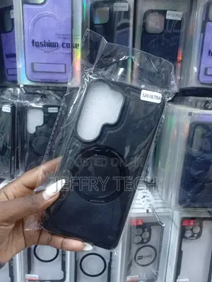 A Samsung Galaxy S26 Ultra Case Ring Holder That Doubles as a Stand.