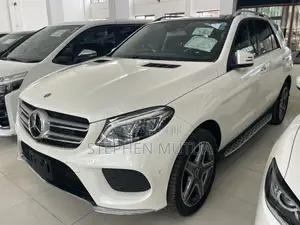 Mercedes-Benz GLE-Class GLE 350d 4MATIC 2019 White