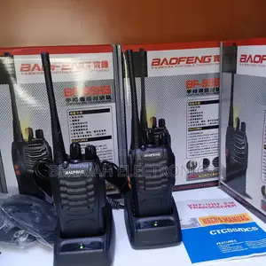 888s Walkie Talkie Uvf/Uhf Fm Transceiver With High Capability Battery