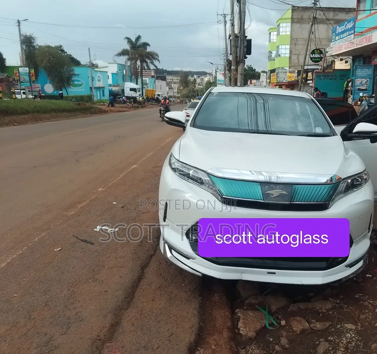 Toyita Harrier 2018 Front Windscreen