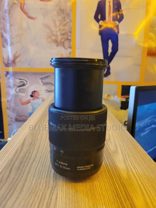 Canon Camera Lens 18-135mm - thumbnail 2