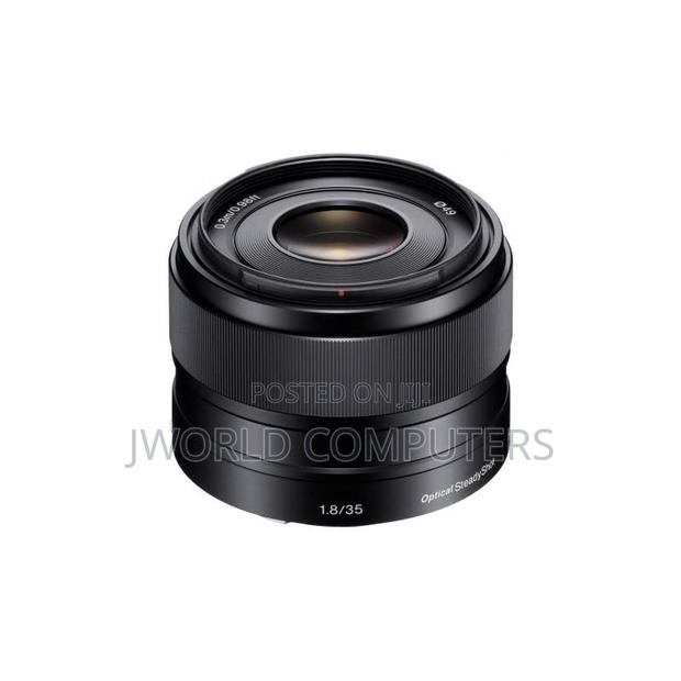 Sony E 35mm F/1.8 Oss Lens