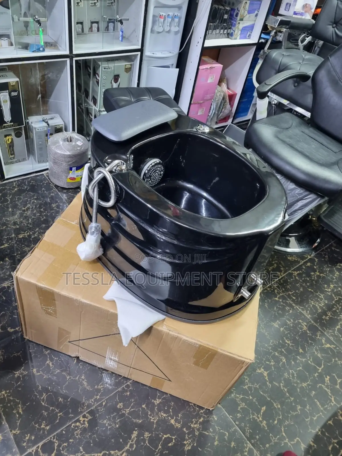 Imported Black Silver Fiber Spa