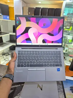 Laptop HP ZBook Firefly G8 16GB Intel Core i7 SSD 512GB