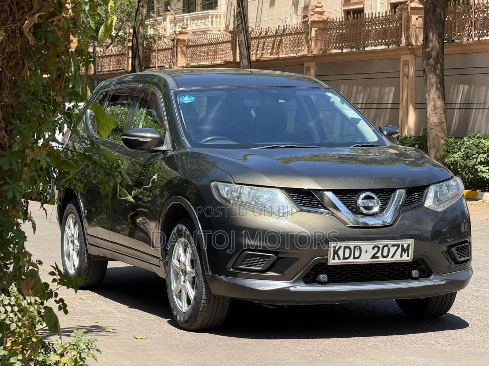 Nissan X-Trail 2014 Gray