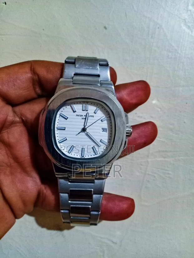 Patek Phillipe Nautilus - thumbnail 2