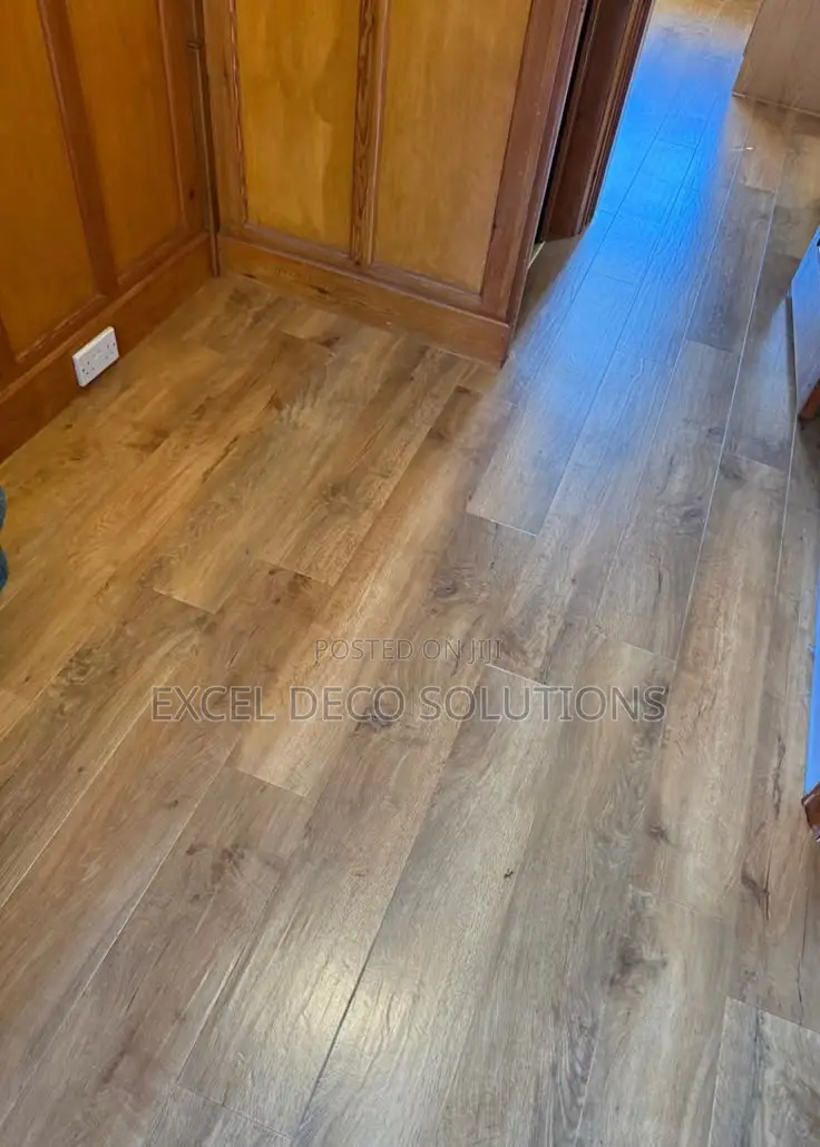 SPC Flooring for Wood Look and Elegant Floor Finish