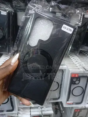 Samsung S24 Ultra Premium Magnetic Leather Back Cover.