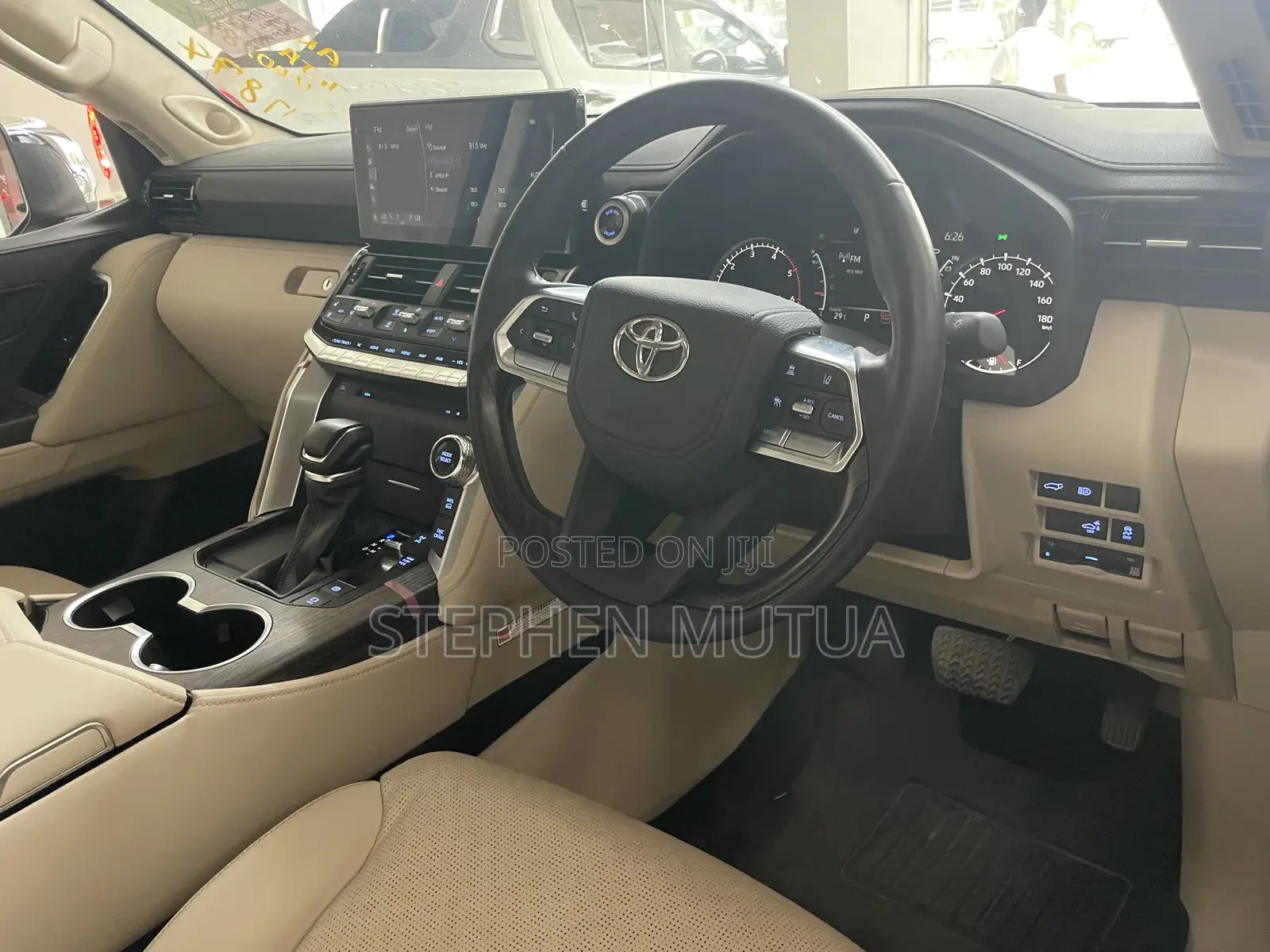 Toyota Land Cruiser LC300 2022 Gray