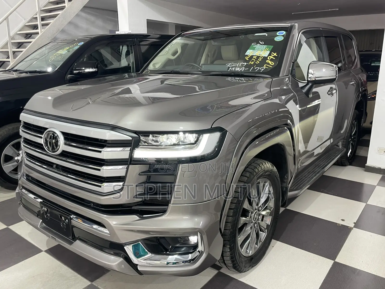 Toyota Land Cruiser LC300 2022 Gray