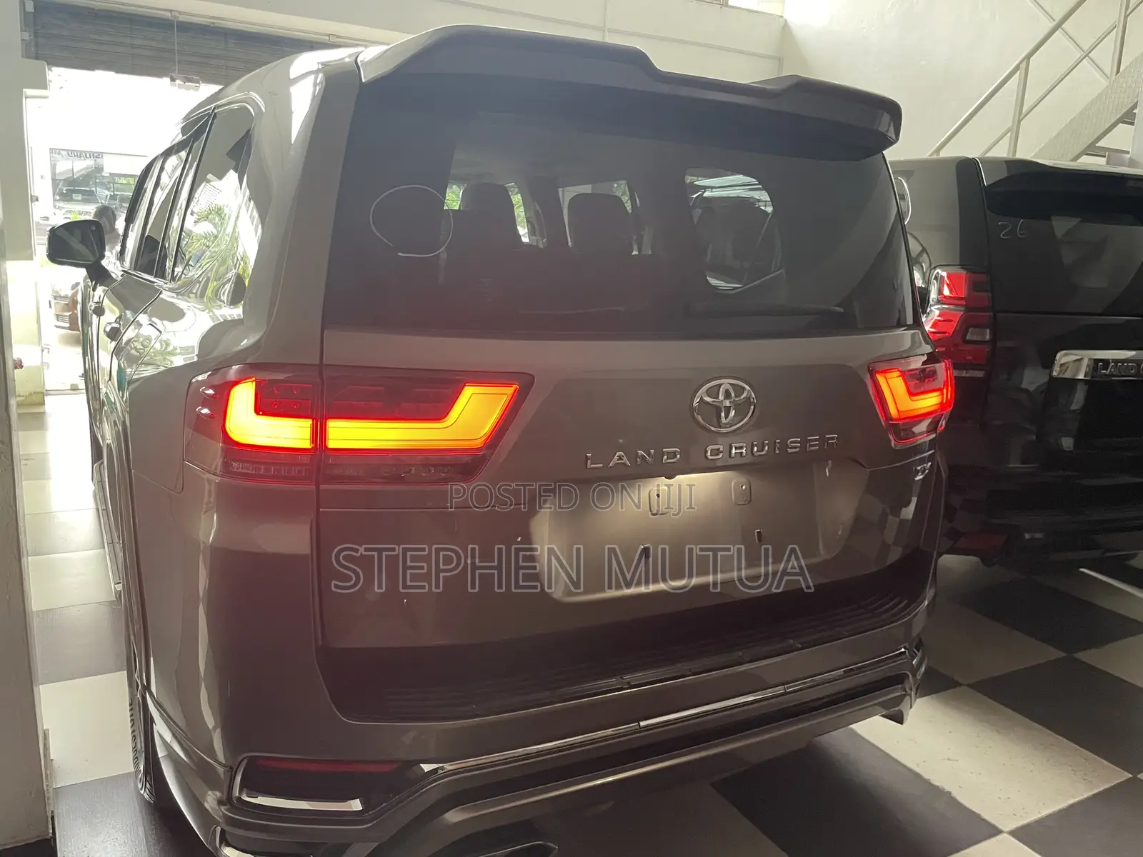 Toyota Land Cruiser LC300 2022 Gray