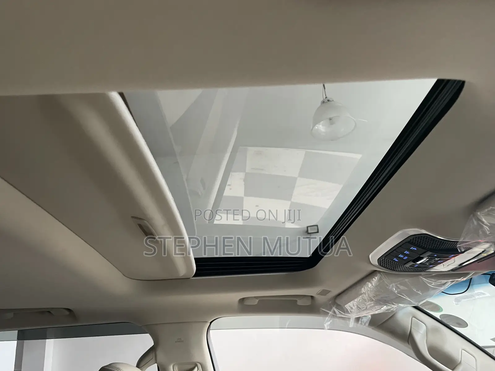 Toyota Land Cruiser LC300 2022 Gray