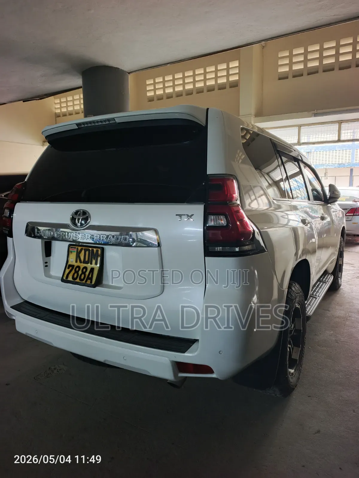 Toyota Land Cruiser Prado 2018 White