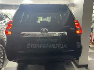 Toyota Land Cruiser Prado 2.8 2021 Black