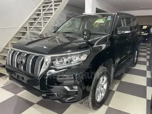 Toyota Land Cruiser Prado 2.8 2021 Black