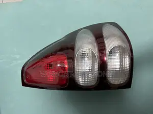 Prado 120 Tail Light - Right