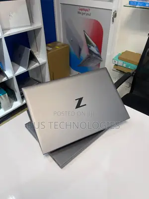 Laptop HP ZBook Firefly G8 16GB Intel Core i7 SSD 512GB