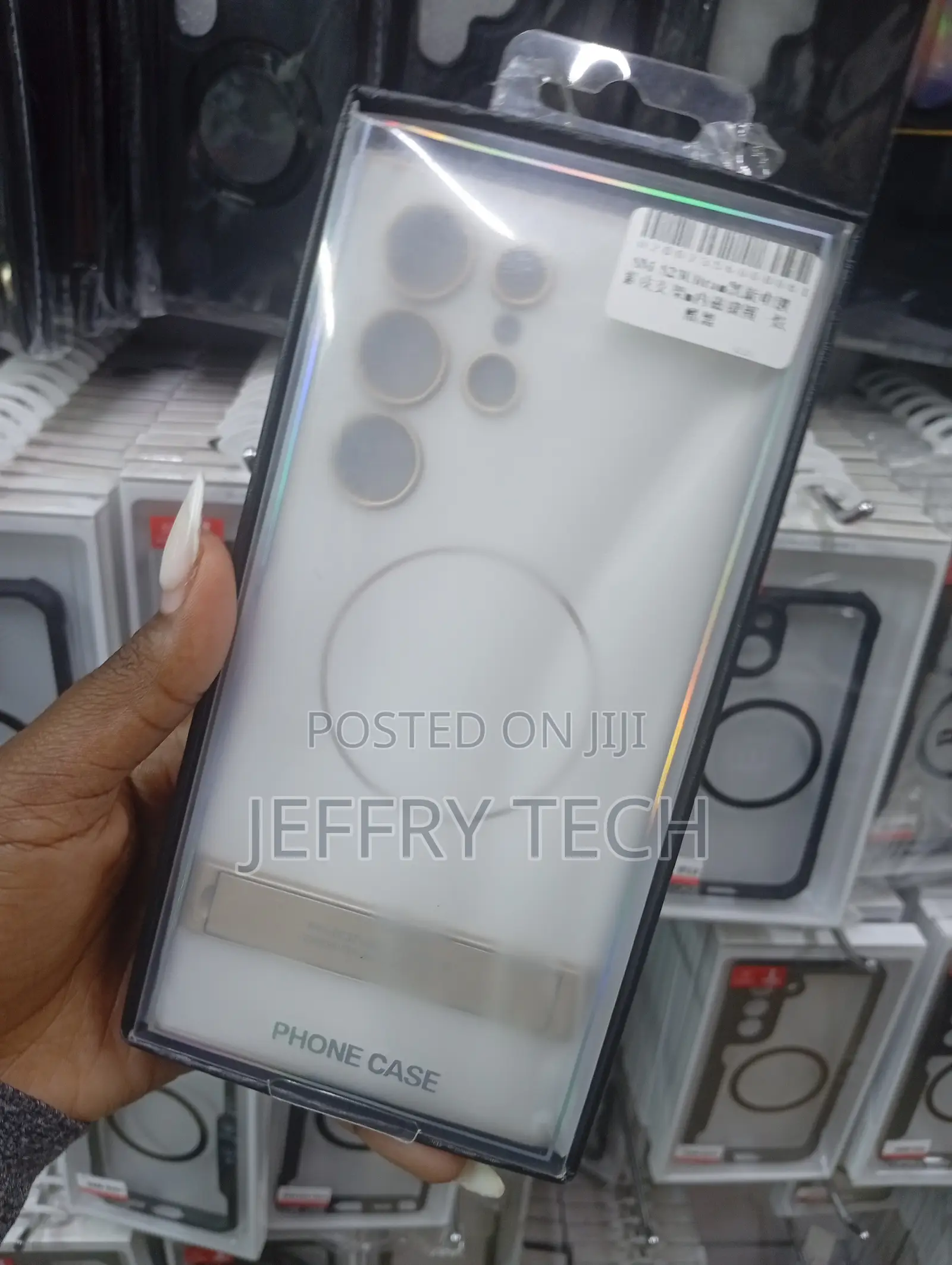Magnetic, Transparent Phone Case With Magsafe Compatibility