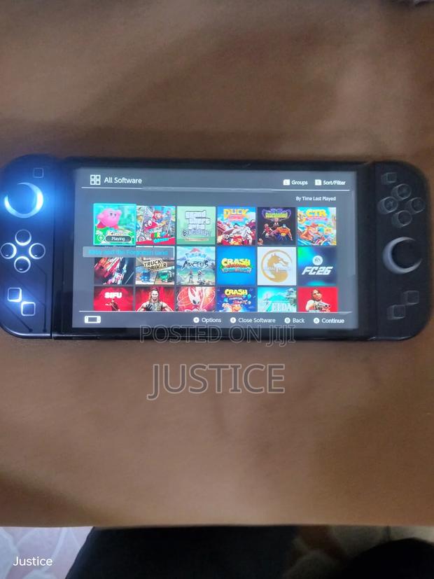 Nintendo Switch Oled - thumbnail 10