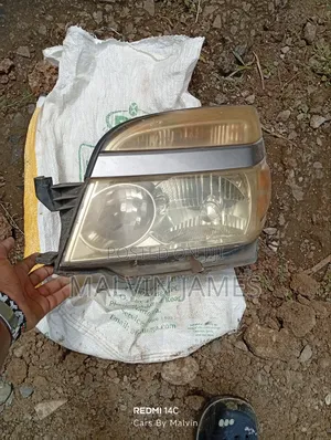 Toyota Noah/Voxy 2002-2007 Headlight Left
