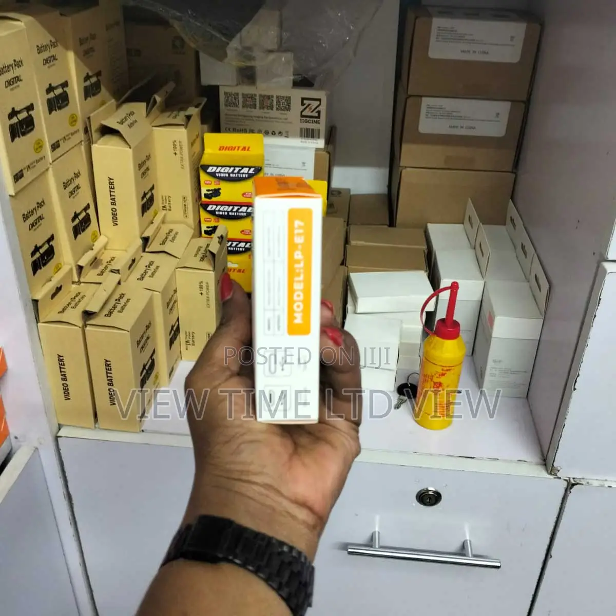 Lp-E17 Dual Slot Battery Charger