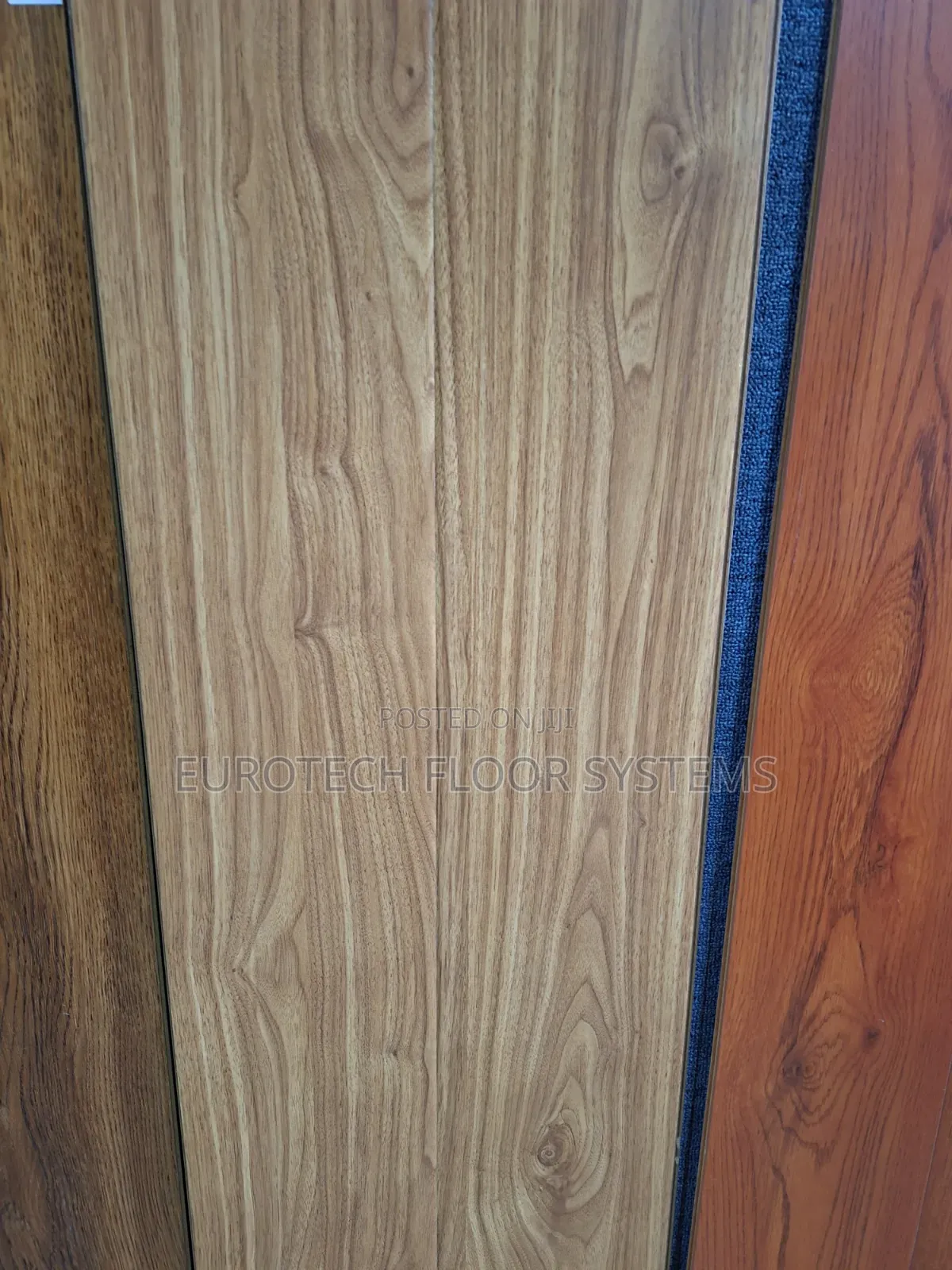 Laminates Flooring