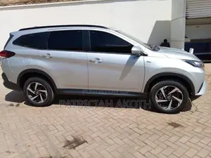 Toyota Rush 1.5 AWD 2018 Silver